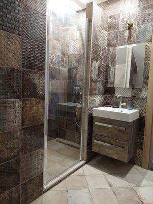 Dr Becsey Luxury Apartman Bekescsaba Dış mekan fotoğraf