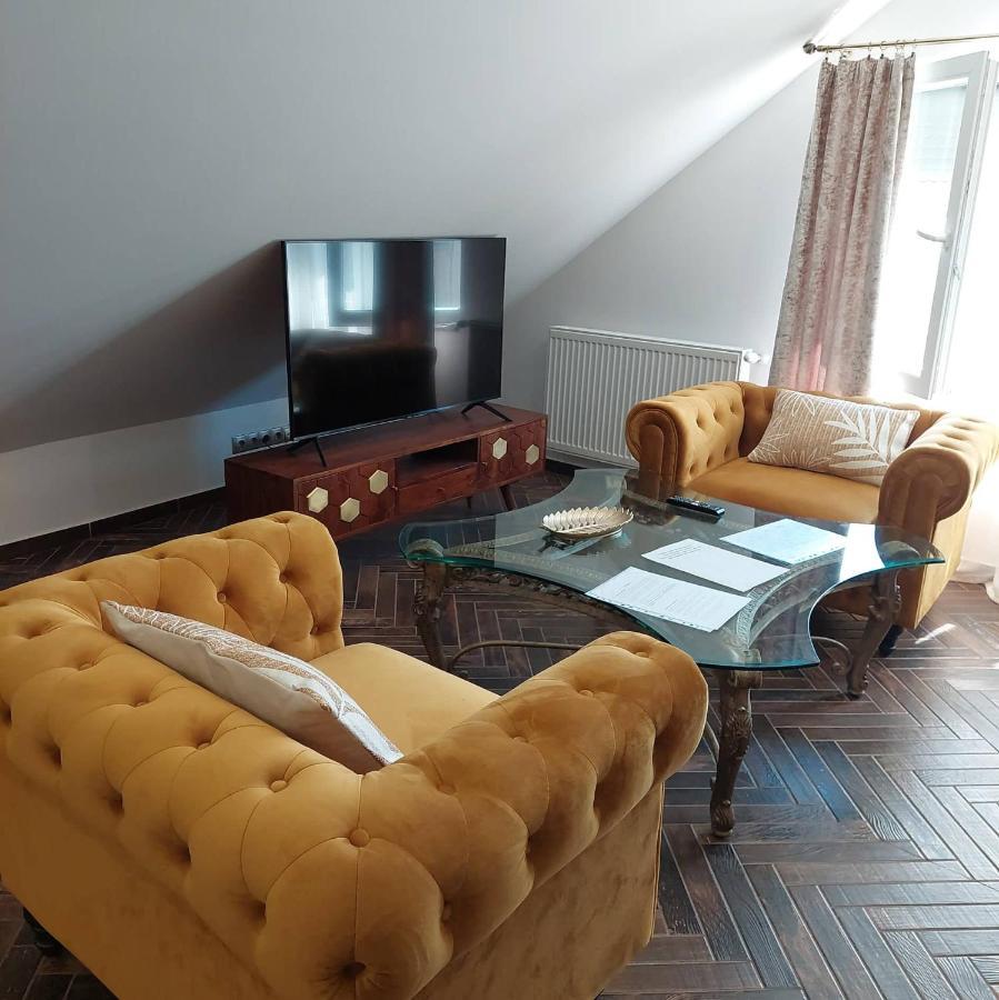 Dr Becsey Luxury Apartman Bekescsaba Dış mekan fotoğraf